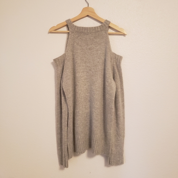 J.O.A. | Cold Shoulder Gray Angora Sweater - Picture 4 of 8